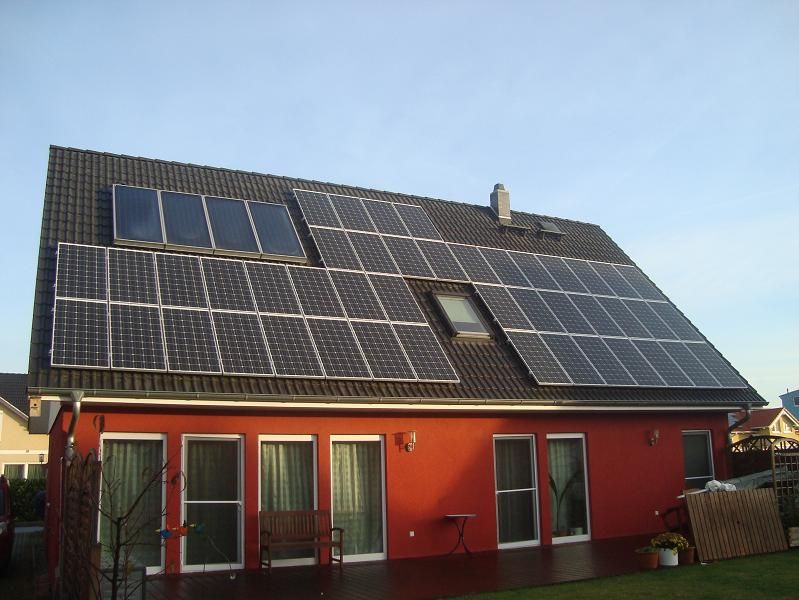 家庭屋顶太阳能发电